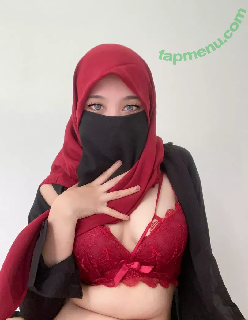 Hijab Camilla nude photo #0014 (hijab_camilla / hijabcamilla)