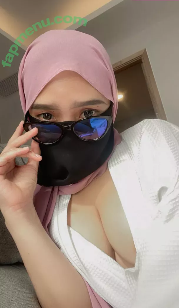 Hijab Camilla nude photo #0032 (hijab_camilla / hijabcamilla)