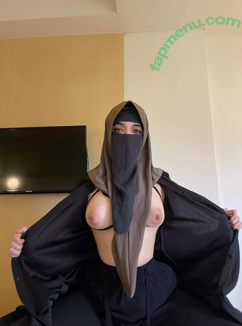 Hijab Camilla nude photo #0118 (hijab_camilla / hijabcamilla)