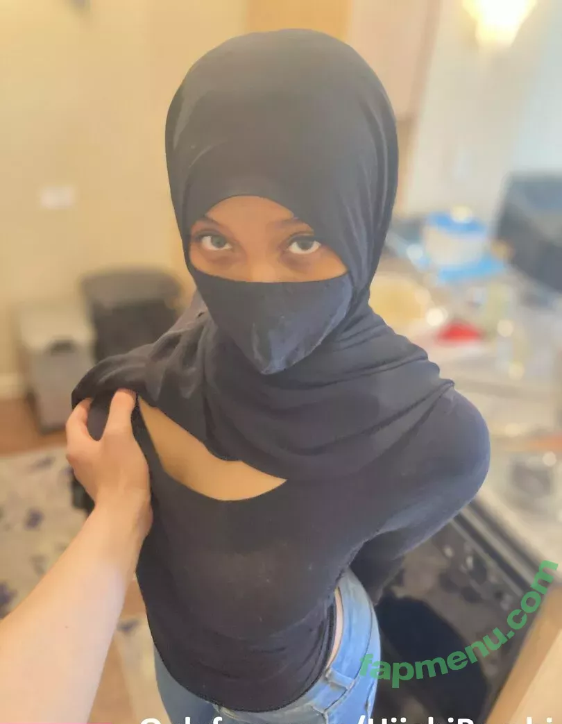 HijabiBambi nude photo #0016 (bambi.m.e)