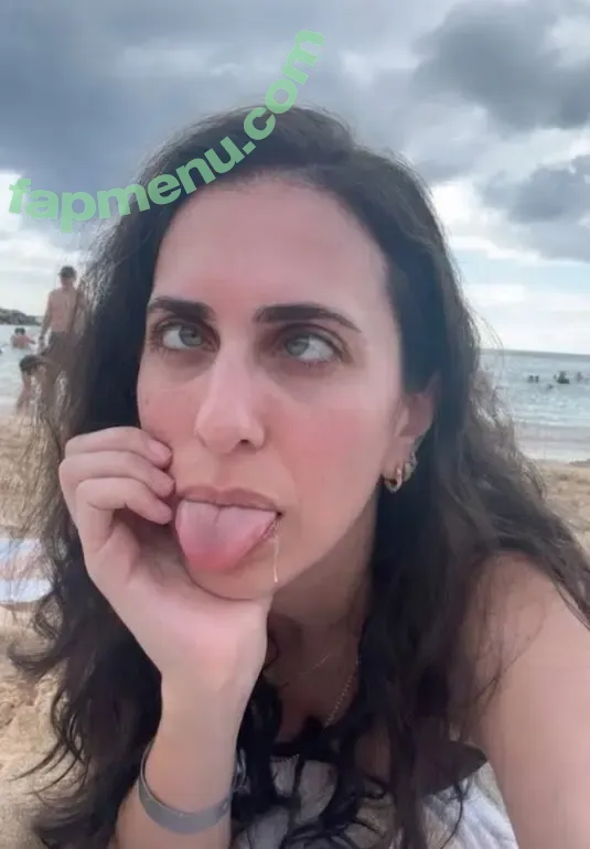 Hila Klein nude photo #0189 (HilaKleinH3 / ethanklein / kleinhila)