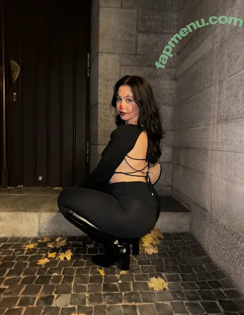 Hilal Fener nude photo #0171 (hilalfenerr / kittyshf1)