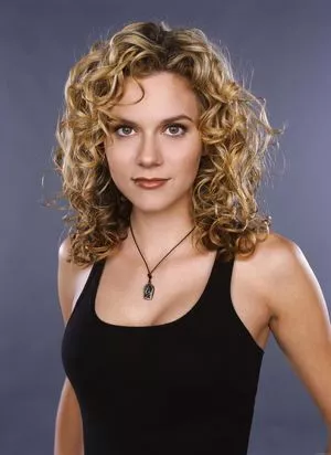 Hilarie Burton / hilarieburton nude photo #0007