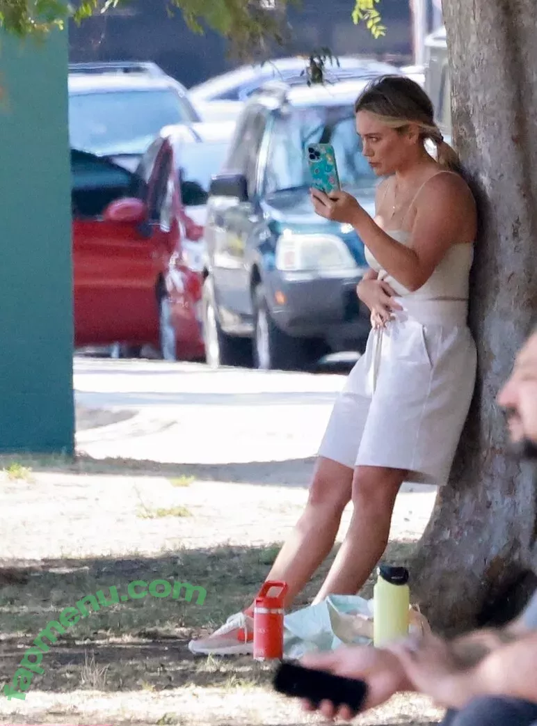 Hilary Duff nude photo #0448 (hilaryduff / kylanharv)
