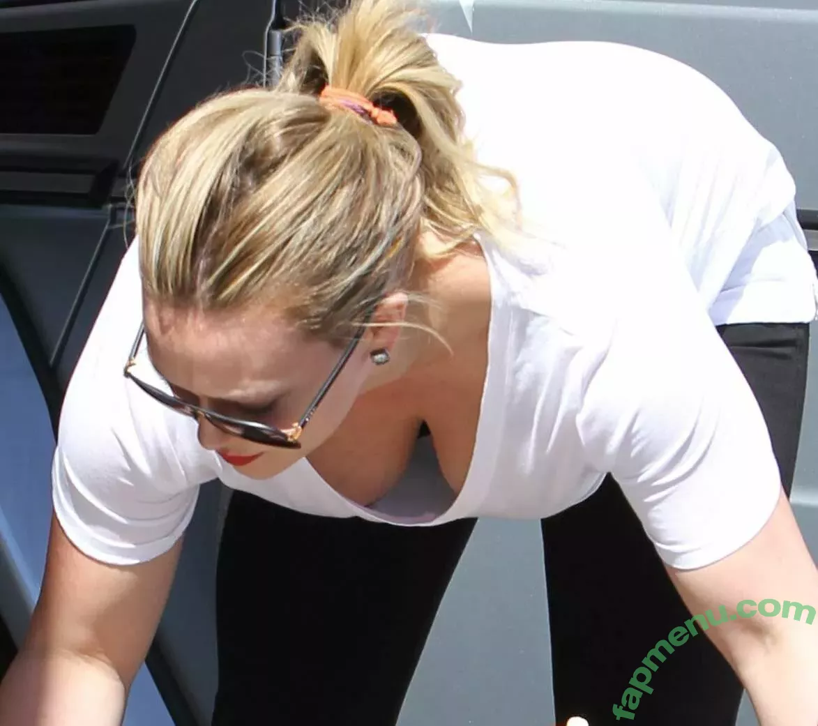Hilary Duff nude photo #0487 (hilaryduff / kylanharv)