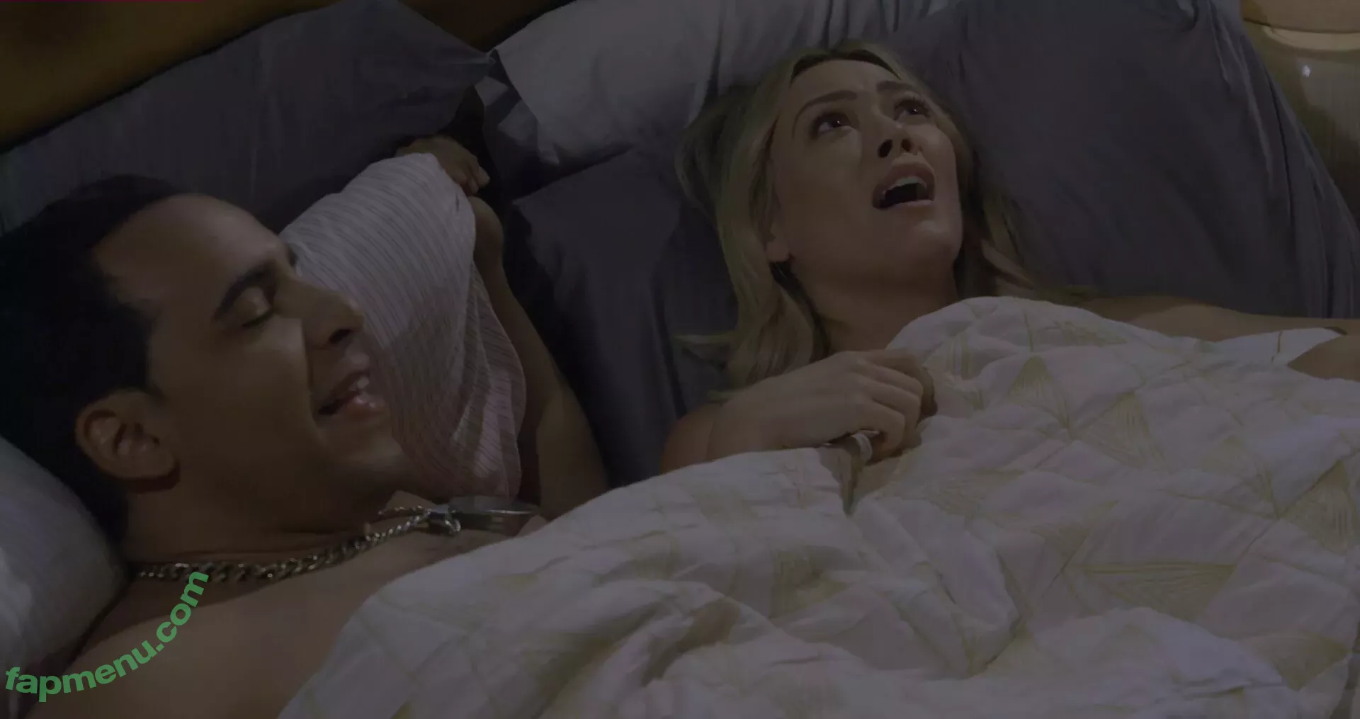 Hilary Duff nude photo #0618 (hilaryduff / kylanharv)