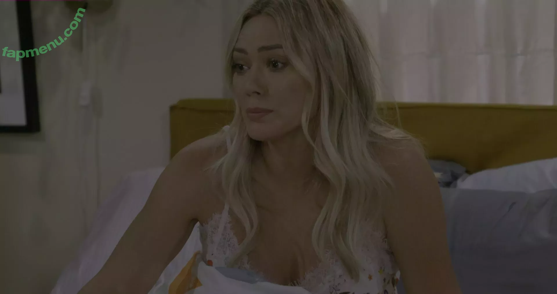 Hilary Duff nude photo #0631 (hilaryduff / kylanharv)