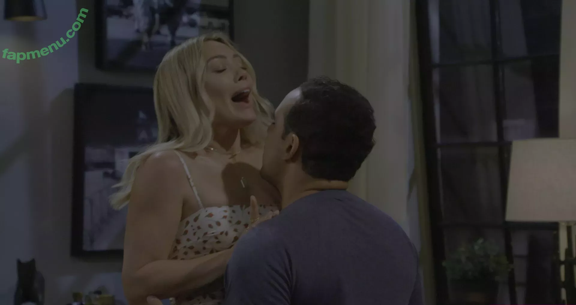 Hilary Duff nude photo #0647 (hilaryduff / kylanharv)
