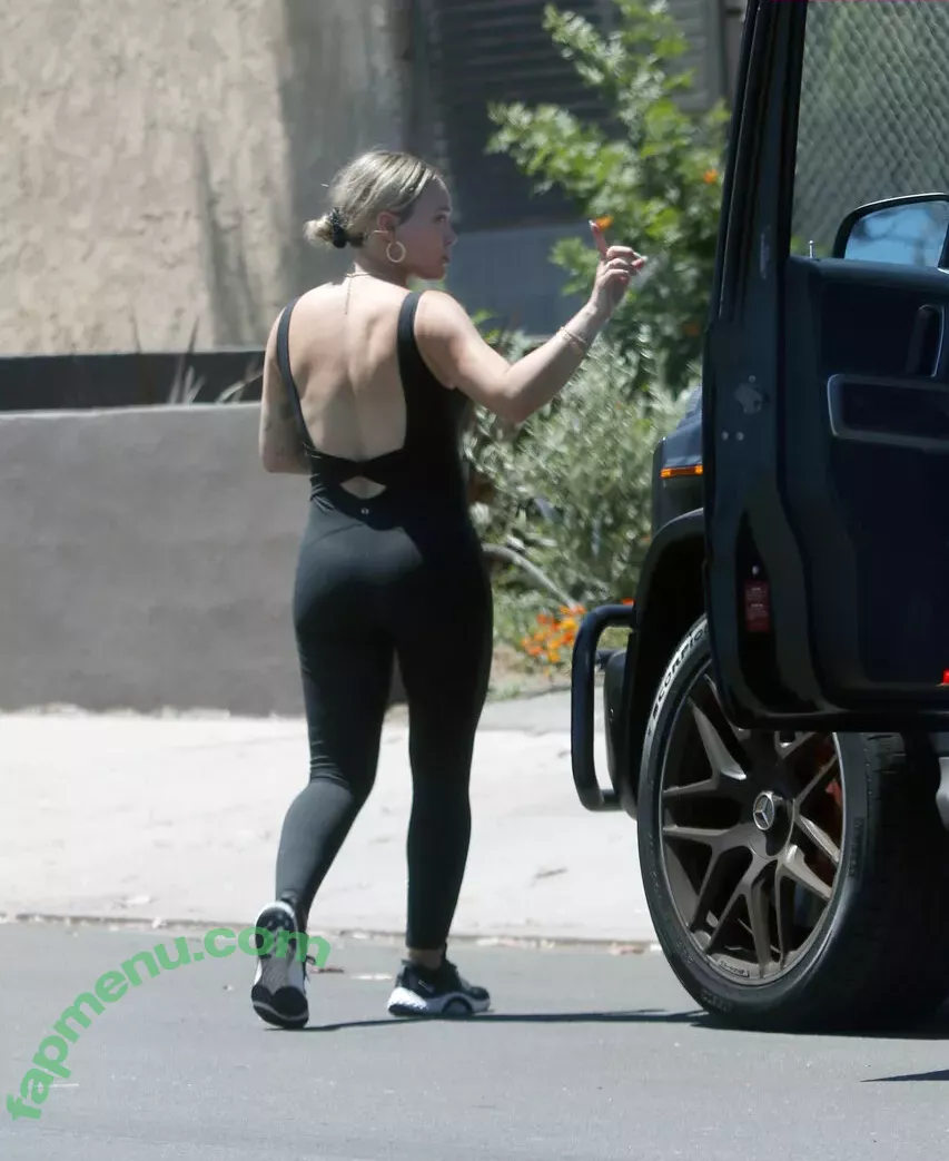Hilary Duff nude photo #0857 (hilaryduff / kylanharv)