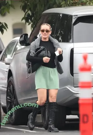 Hilary Duff / hilaryduff nude photo #1418