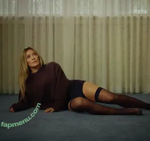 Hilary Duff / hilaryduff / kylanharv nude photo #1441