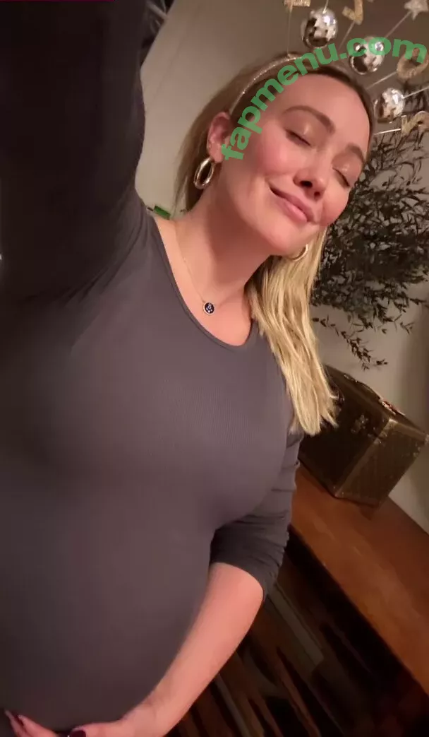 Hilary Duff nude photo #1007 (hilaryduff / kylanharv)