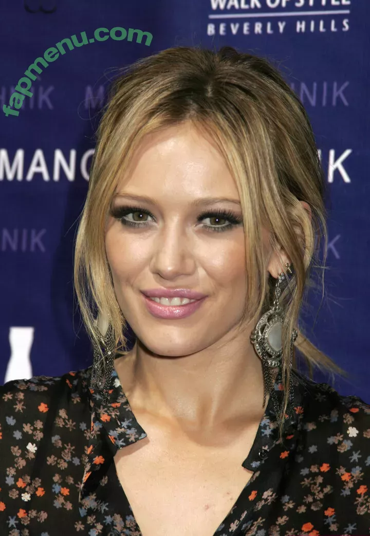 Hilary Duff nude photo #1085 (hilaryduff / kylanharv)