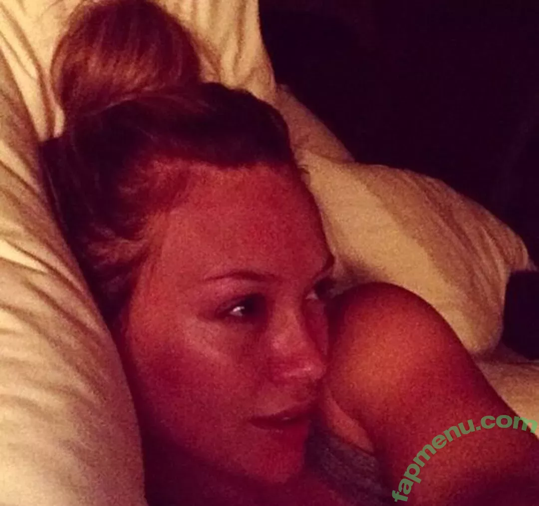 Hilary Duff nude photo #1128 (hilaryduff / kylanharv)