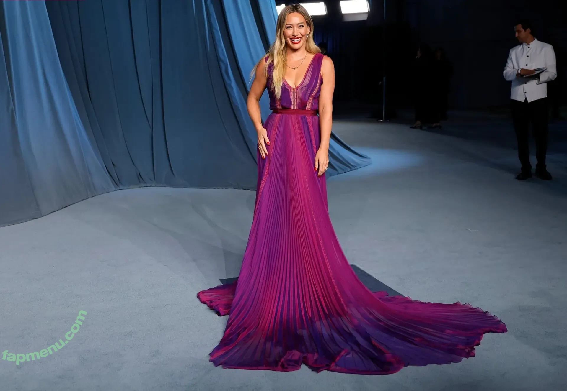 Hilary Duff nude photo #1355 (hilaryduff)