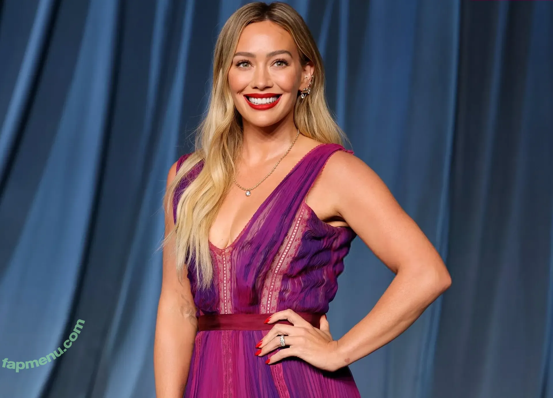 Hilary Duff nude photo #1357 (hilaryduff)