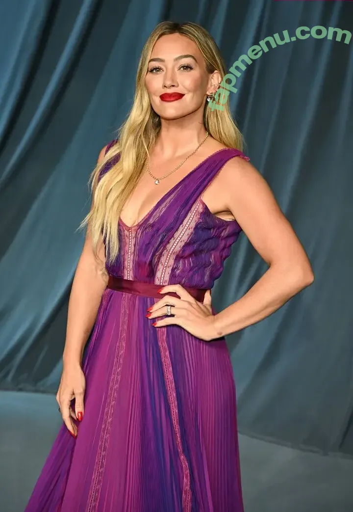 Hilary Duff nude photo #1366 (hilaryduff)