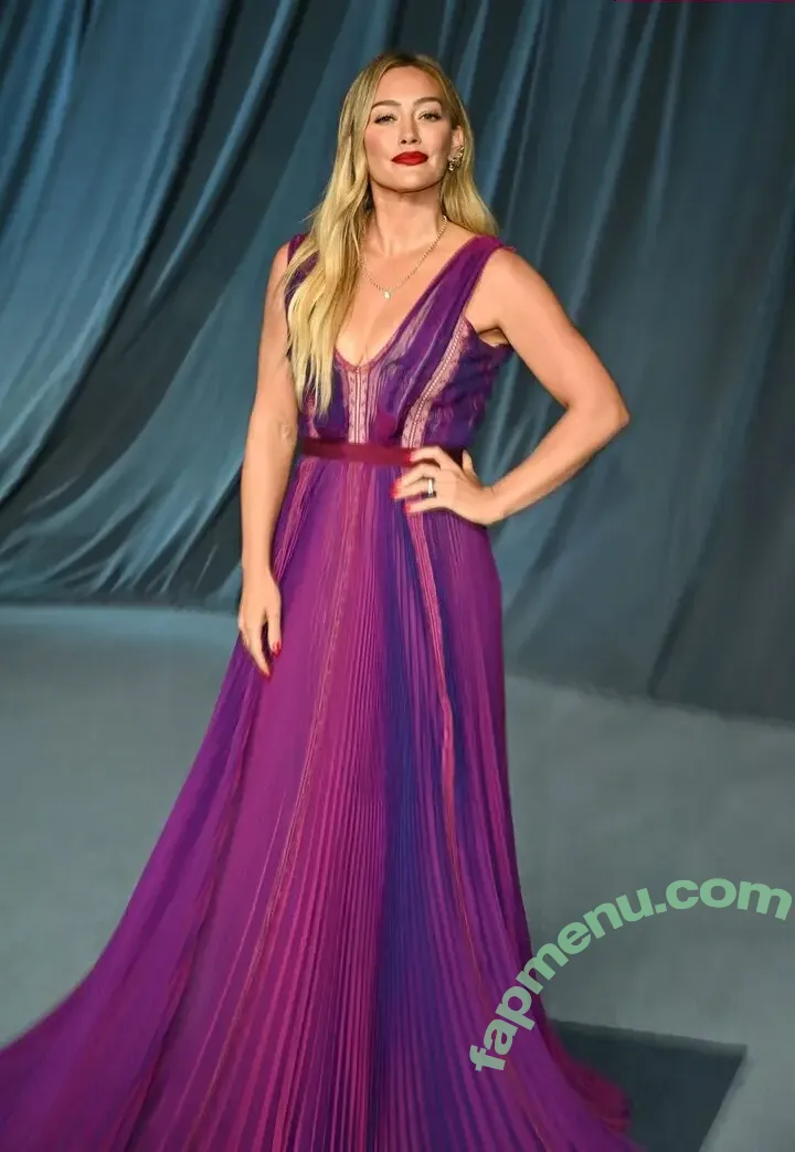 Hilary Duff nude photo #1367 (hilaryduff)