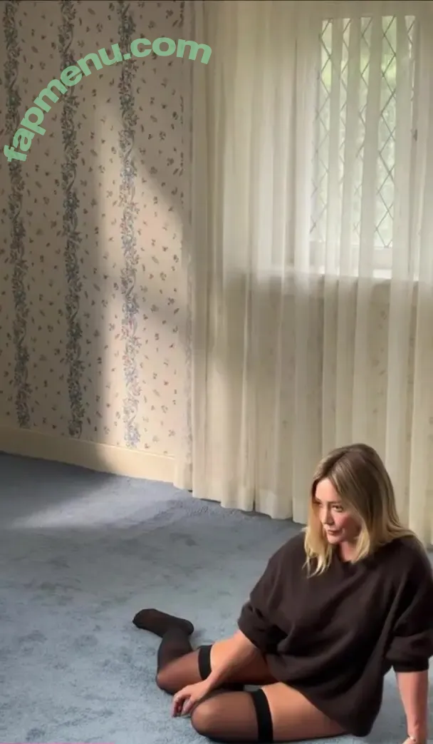 Hilary Duff nude photo #1445 (hilaryduff / kylanharv)