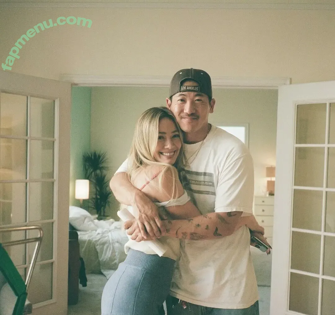 Hilary Duff nude photo #1543 (hilaryduff)