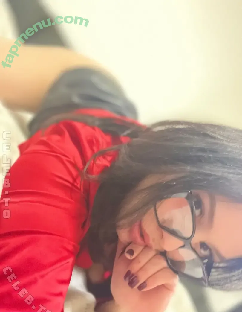 Hilda Schmidt nude photo #0169 (hilda.schm.of / hildaschmidt)