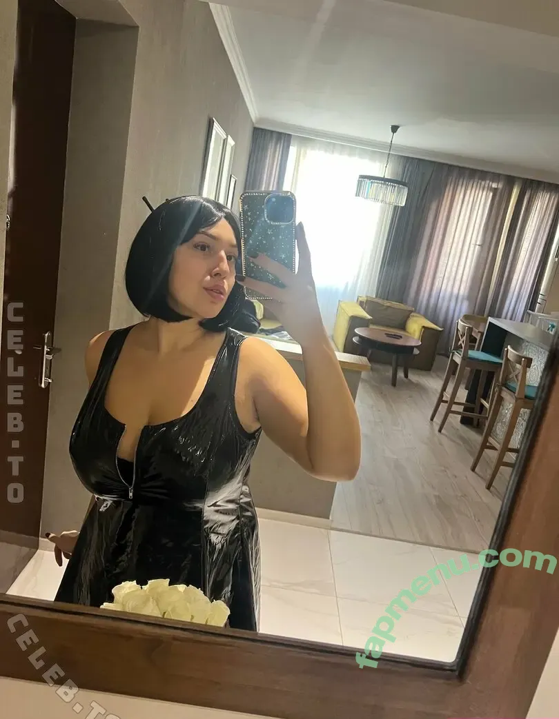 Hilda Schmidt nude photo #0213 (hilda.schm.of / hildaschmidt)