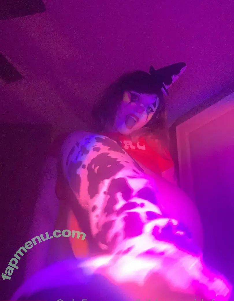 hildacrumblefree nude photo #0017 (burgleinfernal)