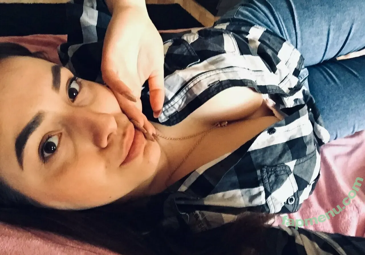 hildaschmidt nude photo #0006 (hildaschmidt16)