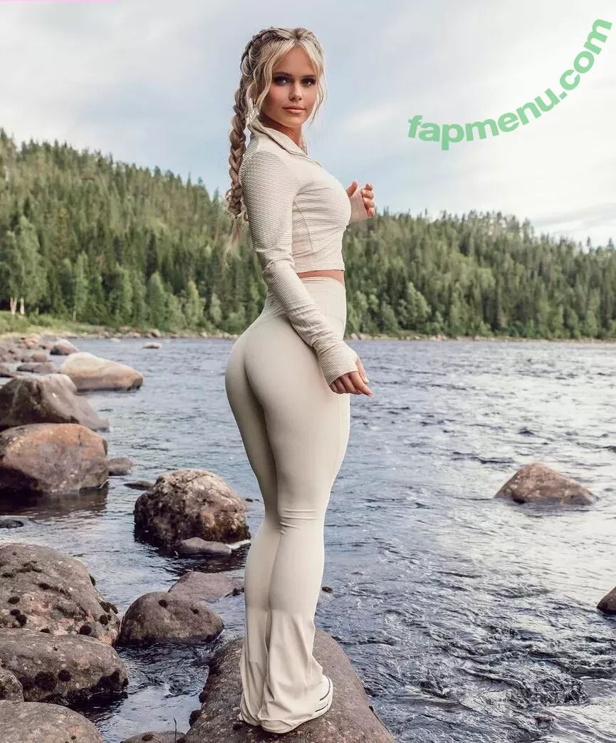 Hilde Osland nude photo #0039 (hildeee / itshildeee)