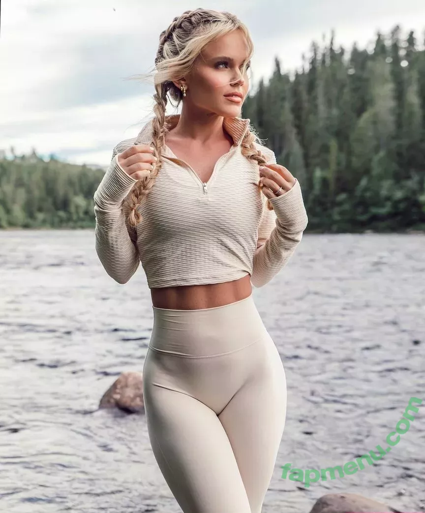 Hilde Osland nude photo #0041 (hildeee / itshildeee)