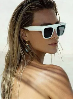 Hillary Duff / hilaryduff nude photo #0005