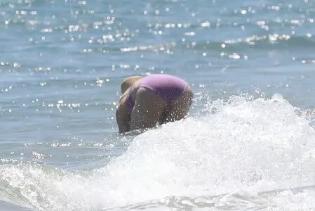 Hillary Duff / hilaryduff nude photo #0097