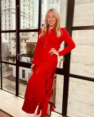 Hillary Duff / hilaryduff nude photo #0145