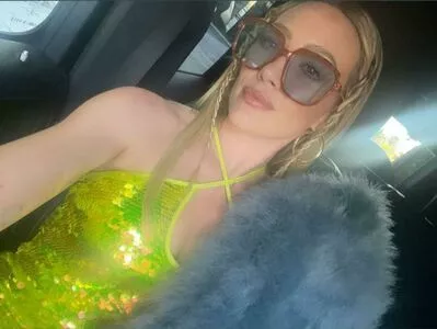 Hillary Duff / hilaryduff nude photo #0154