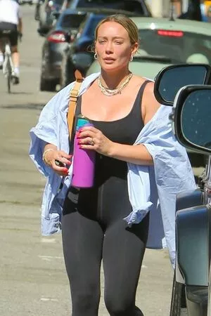 Hillary Duff / hilaryduff nude photo #0213