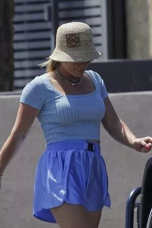 Hillary Duff / hilaryduff nude photo #0220