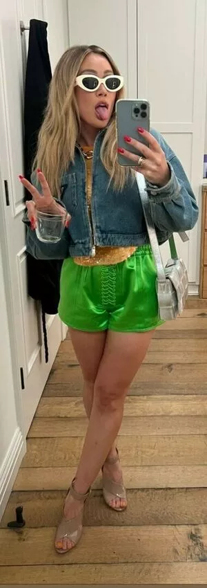 Hillary Duff / hilaryduff nude photo #0246