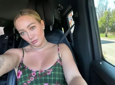 Hillary Duff / hilaryduff nude photo #0269