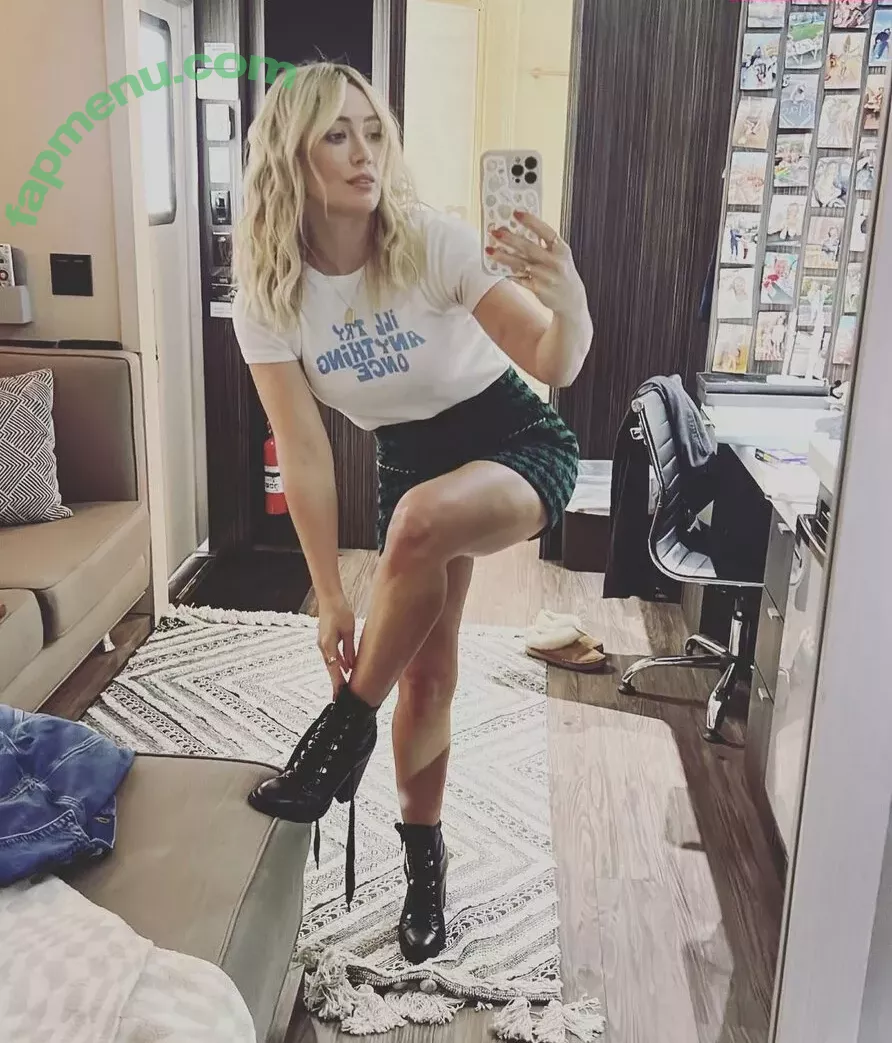 Hillary Duff nude photo #0123 (hilaryduff)