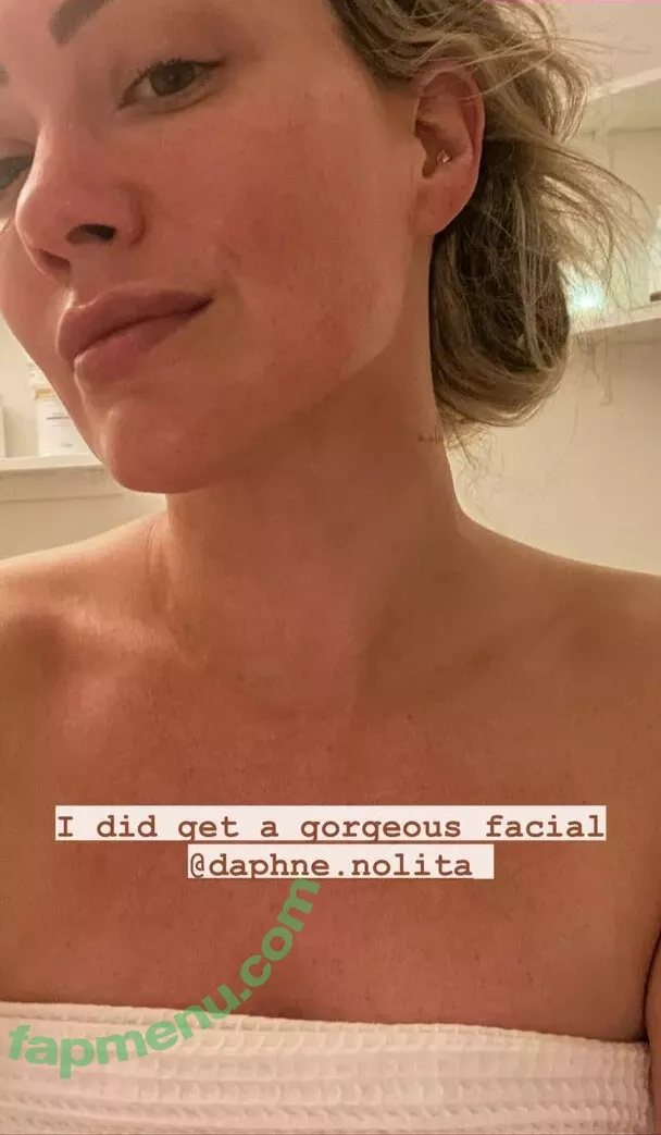 Hillary Duff nude photo #0125 (hilaryduff)