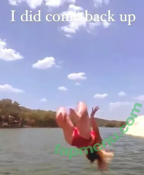 Hillary Duff nude photo #0243 (hilaryduff)