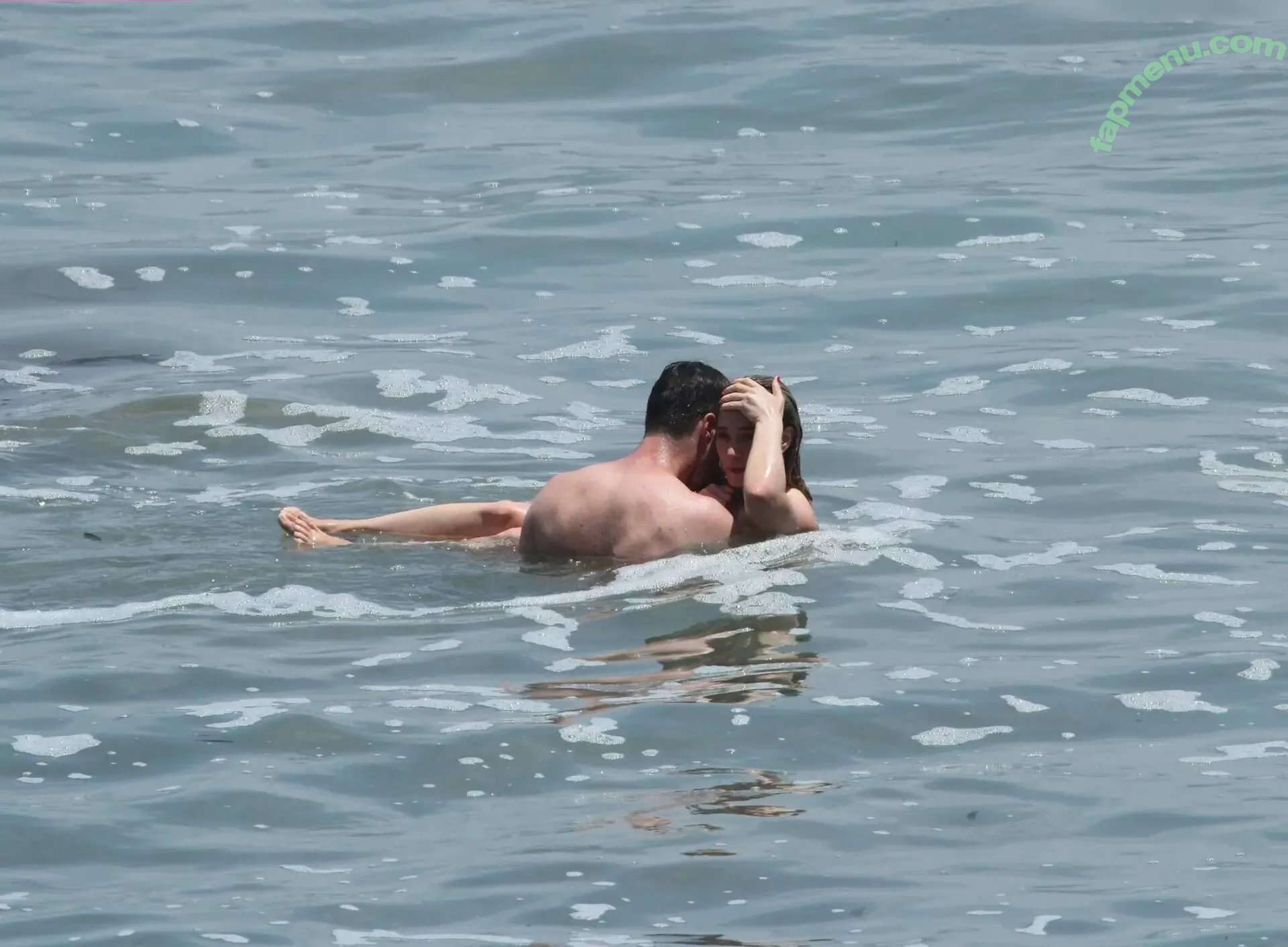 Hillary Duff nude photo #0597 (hilaryduff)