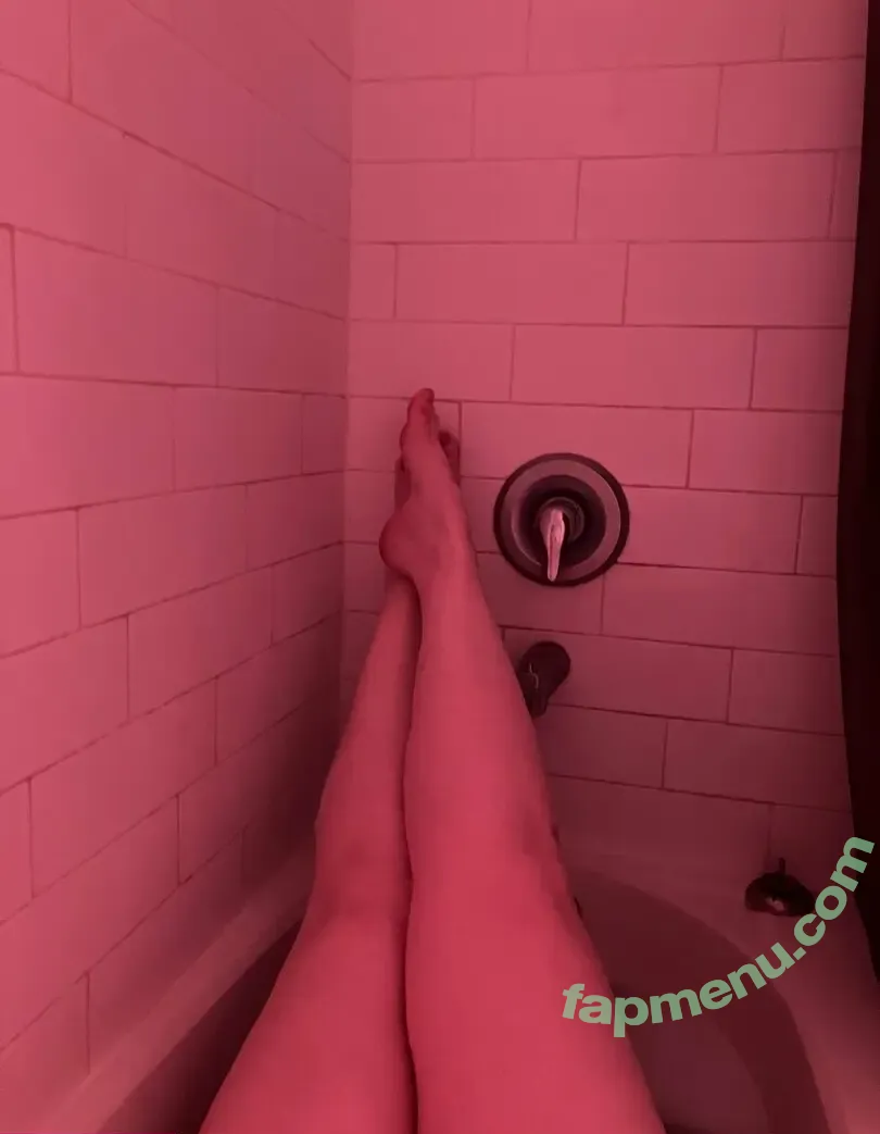 Hillary Vixen nude photo #0046 (full_figured_vixen)