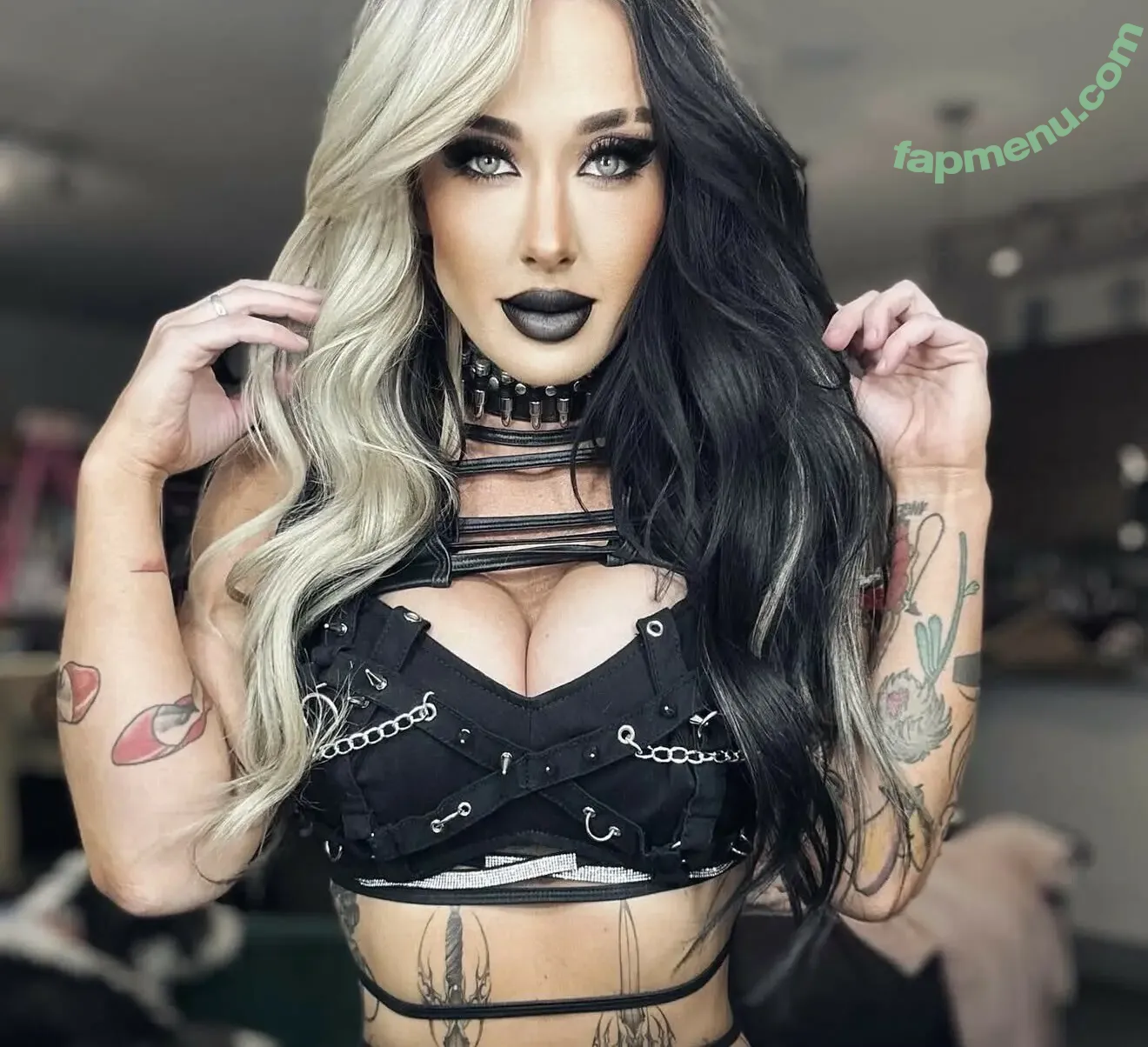 Hilskayebraeger nude photo #0039 (thevirgovixxen)