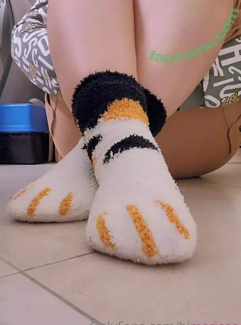 himaricutefeet nude photo #0011 (fettty_mrgettaabagg)