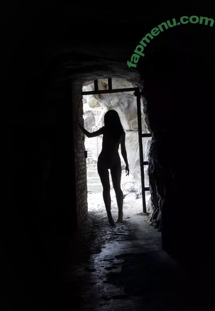 Himee.lily nude photo #0383 (Himeecosplay / kawaiierotica)