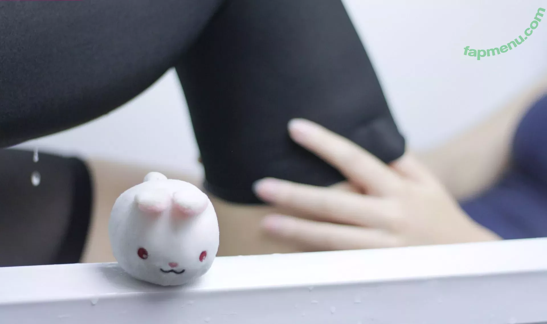 Himee.lily nude photo #0414 (Himeecosplay / kawaiierotica)