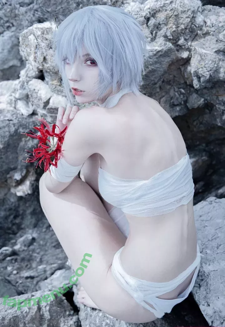 Himee.lily nude photo #0435 (Himeecosplay / kawaiierotica)