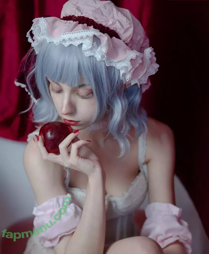 Himee.lily nude photo #0514 (Himeecosplay / kawaiierotica)