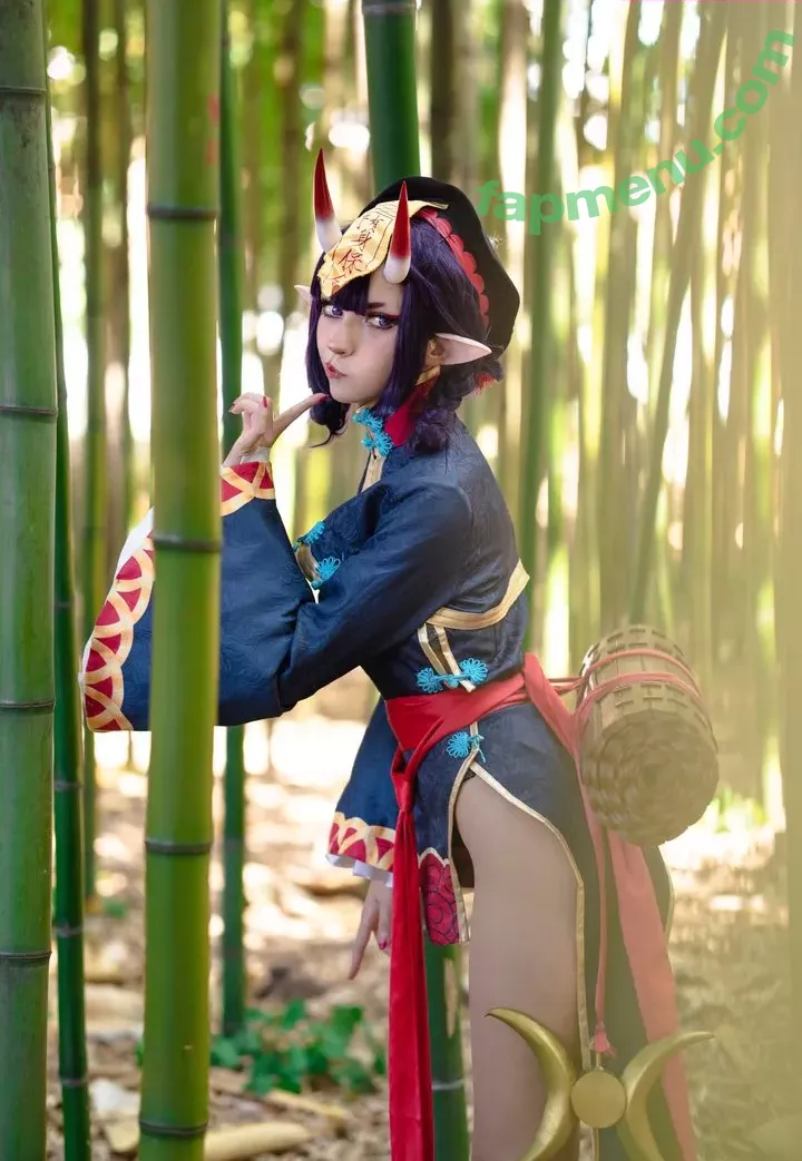 Himee.lily nude photo #0633 (Himeecosplay / kawaiierotica)